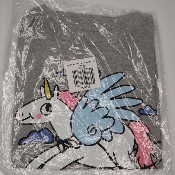 Flying Alicorn girls t-shirt size medium - Picture 3 of 3